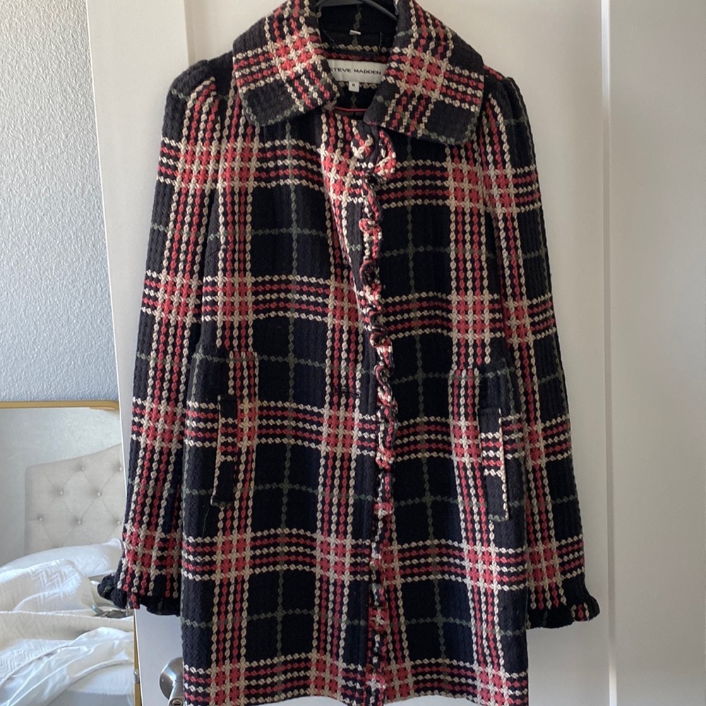 Steve Madden Plaid Coat size medium